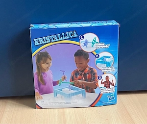 kinderspielsachen und büchlein Bild 2