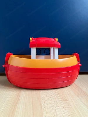 kinderspielsachen und büchlein Bild 3