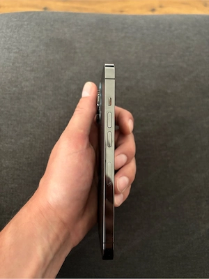 iPhone 13 Pro 128 GB Graphite Bild 4