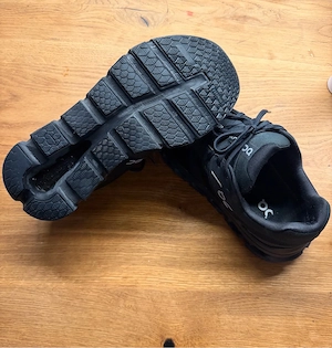 Cloud On runner Damen waterproof Schuhe  Bild 4