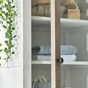 Badschrank  Bild 2