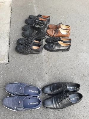7 Paar Herrenschuhe Größe 44 und 45 Bild 3