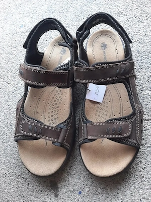 Herrensandalen Gr. 45, neu und ungetragen