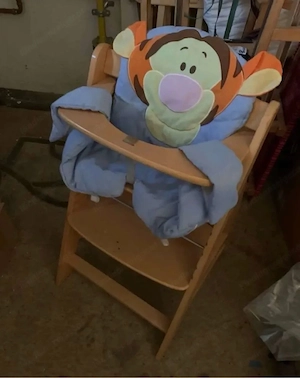 neuwertiger Kinderhochstuhl