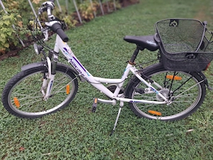 Mädchen Fahrrad 