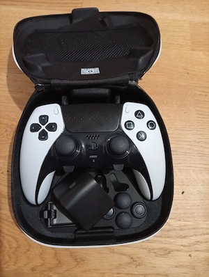Playstation DualSense Edge Wireless-Controller Bild 4