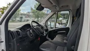 Peugeot  Bild 11