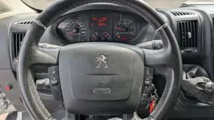 Peugeot  Bild 13