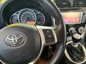 Toyota Verso S 1,4 D-4D90 Active Kombi   Family Van (2015) Bild 7