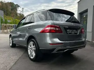 Mercedes-Benz ML 350 Bild 4