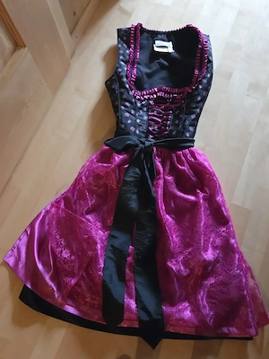 Bekleidung Dirndel Bild 3