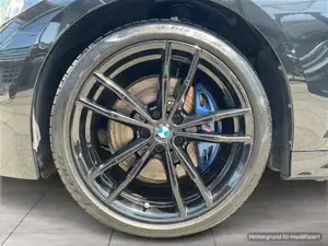 BMW 320d xDrive M-Sportpaket Pro // elektr. Anhängerkupplung // Panorama-Glasdach // elektr. Sitzver Bild 5