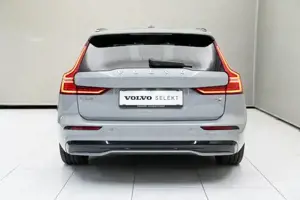 Volvo V60 Ultra, T6 Plug-in Hybrid, Elektrisch/Benzi Bild 8