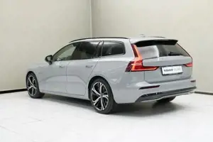 Volvo V60 Ultra, T6 Plug-in Hybrid, Elektrisch/Benzi Bild 7