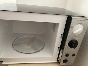 Mikrowelle neuwertig Bild 2