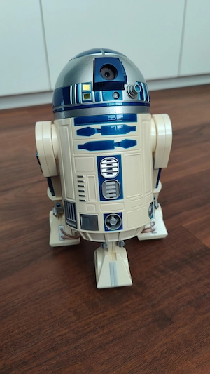 Star Wars R2-D2 Wireless Webcam von Nikko mit Lichtschwert-Fernbedienung Sammlerstück  Bild 3