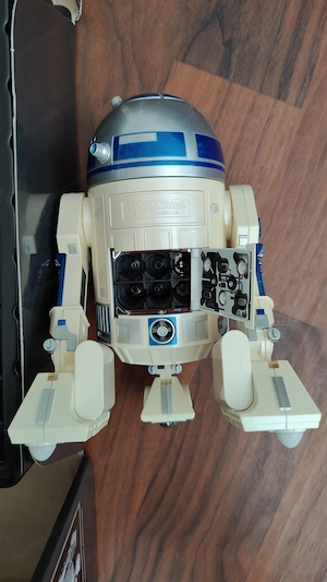 Star Wars R2-D2 Wireless Webcam von Nikko mit Lichtschwert-Fernbedienung Sammlerstück  Bild 6