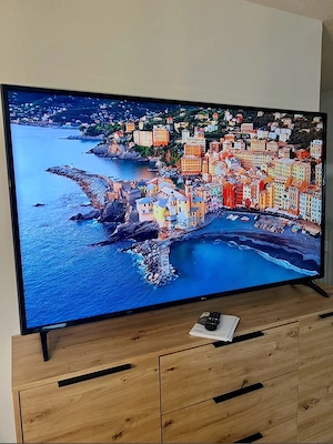 LG 60 Zoll 4K UHD Smart tv Bild 7