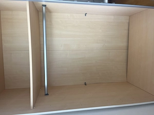 Weißer Schiebetürschrank Bild 2