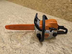 Stihl Motorsäge 30 cm Benzinmotor Bild 3