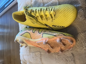 Nike Gr:.40 Fußballschuhe  Bild 2