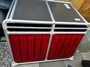 Hundebox. 