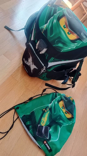    LEGO Ninjago Schulranzen-Set        Bild 2