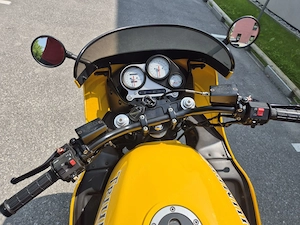 Triumph Daytona Super III xx von 800 Bild 7
