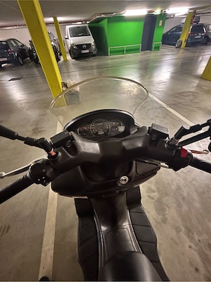 suzuki burgman 125 Bild 2