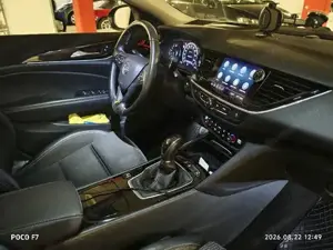 Opel Insignia Sports Tourer Bild 8