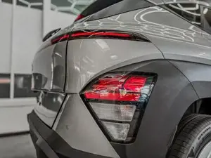 Hyundai KONA STYLE PLUS NAVI KLIMAAUTOMATIK PDC v+h RFK 1.0 ... Bild 6