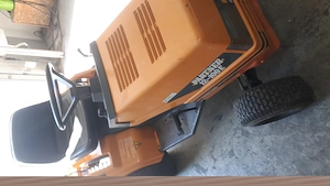 Partner 12-100 E Rasentraktor 4 Rad Lenkung