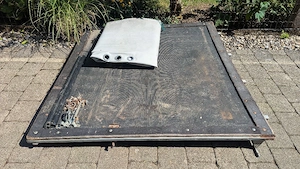 Heckklappe Rampe von Pferdeanhänger 