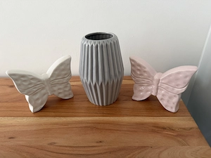 Deko Schmetterlinge & Vase Bild 2