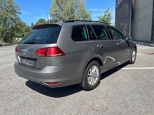 VW Golf Variant Bild 3