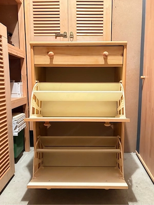 Schuhschrank in Holzoptik mit Schublade   sehr guter Zustand Bild 2