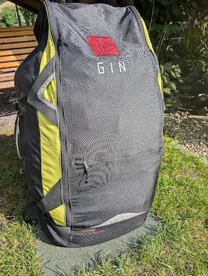 Gleitschirm Gurtzeug mit Rucksack Bild 3