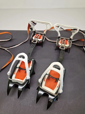 Steigeisen Petzl neuwertig