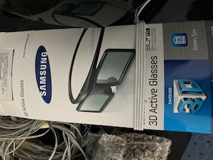 Blu-ray Home Entertainment System mit 3D Brille Bild 3