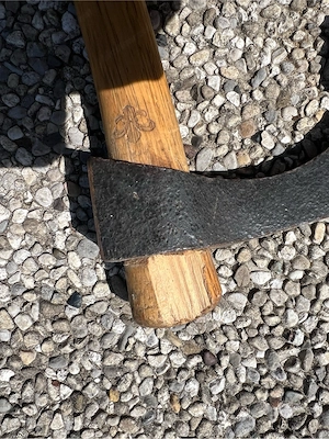 Tomahawk. 