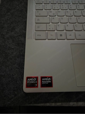 Lenovo Yoga Laptop 7 2in1 Bild 2