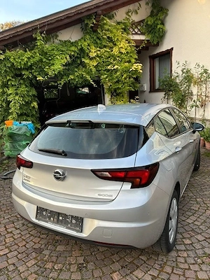 Verkaufe OPEL Astra - servicegepflegt Bild 3