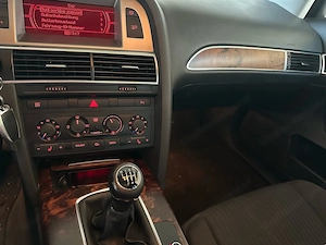 Audi A6 kombi 2,7 Tdi Bild 9
