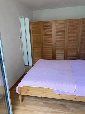 Provisionsfrei: Moderne Dachgeschosswohnung mit großer Terrasse in verkehrsarmer Seitengasse Bild 7