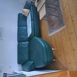 Schönes bequemes Ledersofa Bild 2