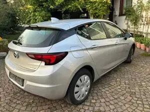 Verkaufe OPEL Astra - servicegepflegt Bild 4