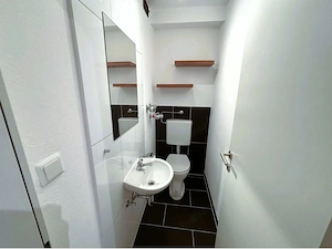 Helle 4,5 Zimmer Wohnung mit 2 Balkone  Bild 9