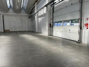 Mäder - Hallenfläche mit ca. 1.028 m  Bild 3