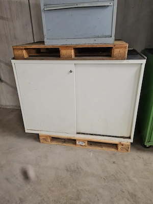 Lista Metallschränke Bild 4