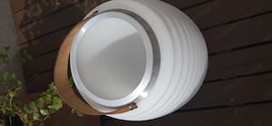 LED Lampe mit Bluetooth-Lautsprecher und Weinkühler Bild 2
